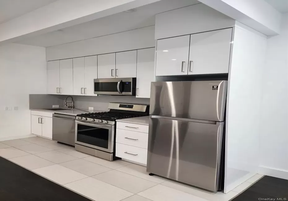 1440 31st Avenue, New York, NY, 1 Bedroom Bedrooms, 3 Rooms Rooms,1 BathroomBathrooms,Residential,For Rent,31st,0,1032546 1440 31st Avenue, New York, NY, 1 Bedroom Bedrooms, 3 Rooms Rooms,1 BathroomBathrooms,Residential,For Rent,31st,0,1032546