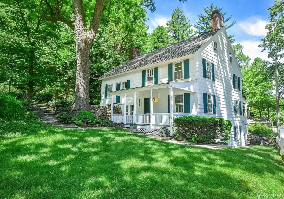 150 Main Street, North Hempstead, NY, 3 Bedrooms Bedrooms, 8 Rooms Rooms,2 BathroomsBathrooms,Residential,For Rent,Main,0,1030892 150 Main Street, North Hempstead, NY, 3 Bedrooms Bedrooms, 8 Rooms Rooms,2 BathroomsBathrooms,Residential,For Rent,Main,0,1030892