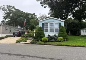 1661 Old Country Road, Riverhead, NY, 2 Bedrooms Bedrooms, 5 Rooms Rooms,2 BathroomsBathrooms,Residential,For Rent,Old Country,0,1032547 1661 Old Country Road, Riverhead, NY, 2 Bedrooms Bedrooms, 5 Rooms Rooms,2 BathroomsBathrooms,Residential,For Rent,Old Country,0,1032547