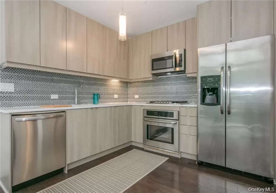 250 Central Park, Greenburgh, NY, 2 Bedrooms Bedrooms, 4 Rooms Rooms,1 BathroomBathrooms,Residential Lease,For Rent,Central Park,0,1032500 250 Central Park, Greenburgh, NY, 2 Bedrooms Bedrooms, 4 Rooms Rooms,1 BathroomBathrooms,Residential Lease,For Rent,Central Park,0,1032500