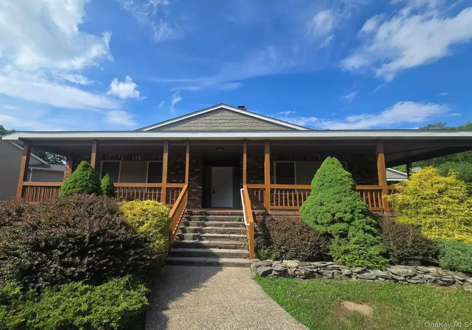 1-18 Willow Way, Rhinebeck, NY, 2 Bedrooms Bedrooms, 5 Rooms Rooms,1 BathroomBathrooms,Residential Lease,For Rent,Willow,0,1027534 1-18 Willow Way, Rhinebeck, NY, 2 Bedrooms Bedrooms, 5 Rooms Rooms,1 BathroomBathrooms,Residential Lease,For Rent,Willow,0,1027534