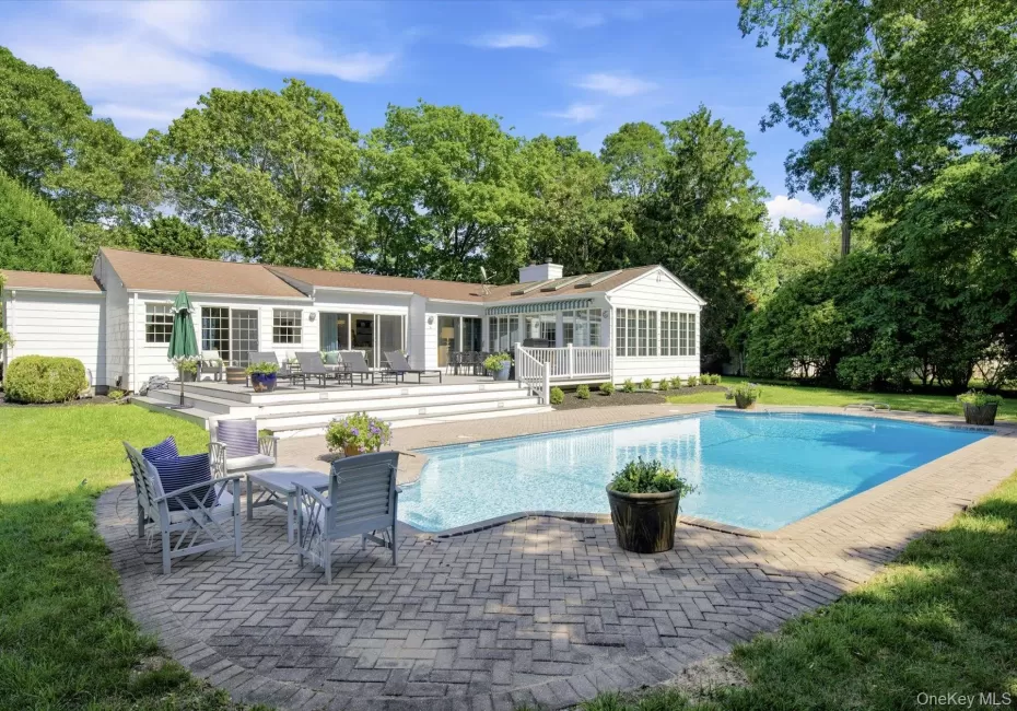 129 Oneck Lane, Southampton, NY, 4 Bedrooms Bedrooms, 8 Rooms Rooms,4 BathroomsBathrooms,Residential,For Rent,Oneck,0,1032639 129 Oneck Lane, Southampton, NY, 4 Bedrooms Bedrooms, 8 Rooms Rooms,4 BathroomsBathrooms,Residential,For Rent,Oneck,0,1032639