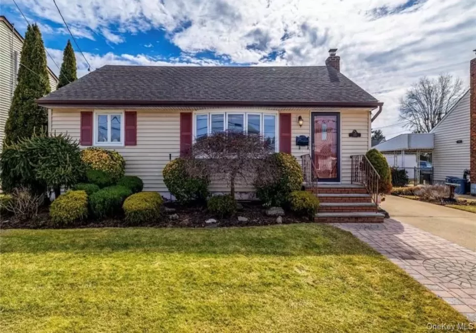 Nevada 159 Nevada St, Oyster Bay, NY, 3 Bedrooms Bedrooms, 7 Rooms Rooms,2 BathroomsBathrooms,Residential Lease,For Rent,159 Nevada St,0,1032649 Nevada 159 Nevada St, Oyster Bay, NY, 3 Bedrooms Bedrooms, 7 Rooms Rooms,2 BathroomsBathrooms,Residential Lease,For Rent,159 Nevada St,0,1032649