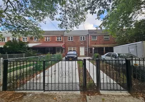 322 Wortman Avenue, New York, NY, 3 Bedrooms Bedrooms, 8 Rooms Rooms,1 BathroomBathrooms,Residential,For Rent,Wortman,0,1032870 322 Wortman Avenue, New York, NY, 3 Bedrooms Bedrooms, 8 Rooms Rooms,1 BathroomBathrooms,Residential,For Rent,Wortman,0,1032870