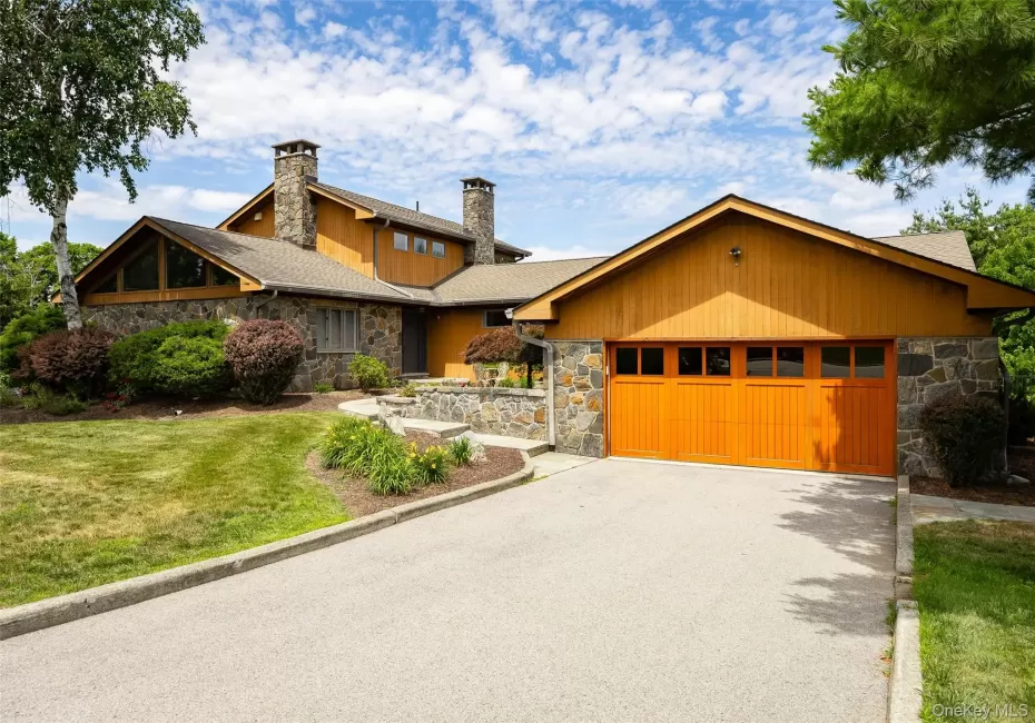 11 Potters Lane, Beekman, NY, 5 Bedrooms Bedrooms, 13 Rooms Rooms,3 BathroomsBathrooms,Residential,For Rent,Potters,0,1032477 11 Potters Lane, Beekman, NY, 5 Bedrooms Bedrooms, 13 Rooms Rooms,3 BathroomsBathrooms,Residential,For Rent,Potters,0,1032477