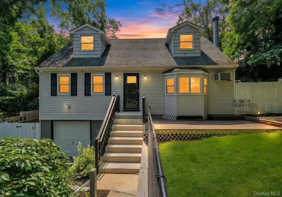14 Seaside Avenue, Brookhaven, NY, 4 Bedrooms Bedrooms, 6 Rooms Rooms,2 BathroomsBathrooms,Residential,For Rent,Seaside,0,1032717 14 Seaside Avenue, Brookhaven, NY, 4 Bedrooms Bedrooms, 6 Rooms Rooms,2 BathroomsBathrooms,Residential,For Rent,Seaside,0,1032717