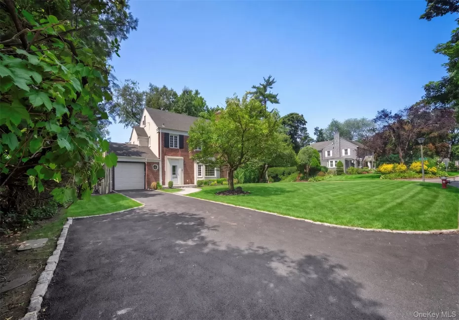 6 Brookbridge Road, North Hempstead, NY, 3 Bedrooms Bedrooms, 9 Rooms Rooms,2 BathroomsBathrooms,Residential,For Rent,Brookbridge,0,1031199 6 Brookbridge Road, North Hempstead, NY, 3 Bedrooms Bedrooms, 9 Rooms Rooms,2 BathroomsBathrooms,Residential,For Rent,Brookbridge,0,1031199