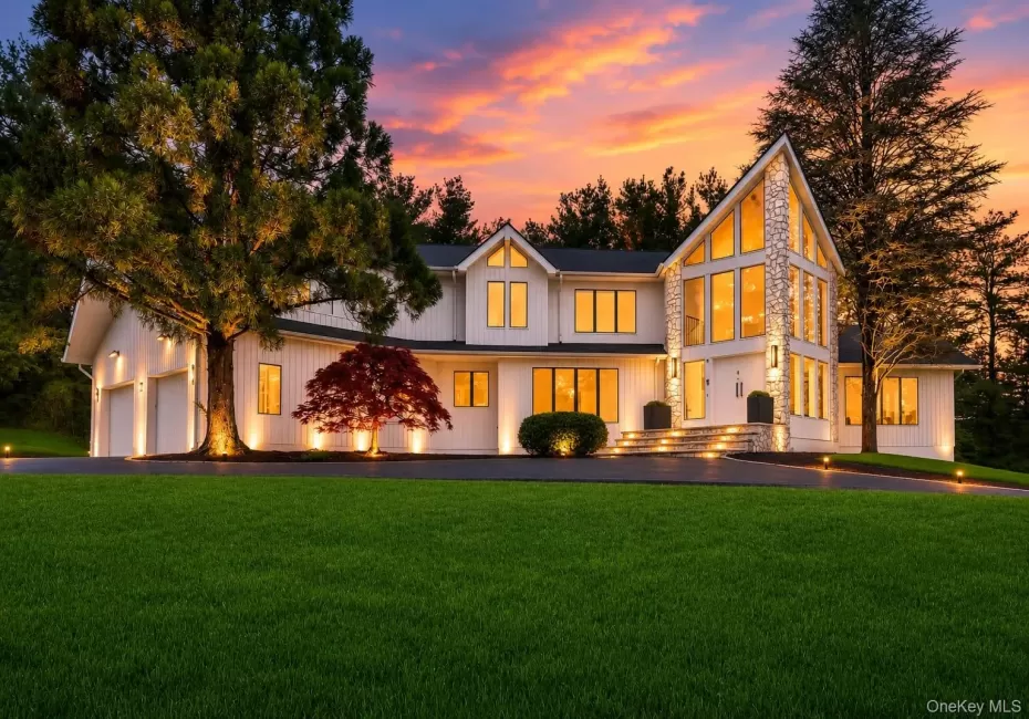 38 Roberts Road, Clarkstown, NY, 5 Bedrooms Bedrooms, 12 Rooms Rooms,4 BathroomsBathrooms,Residential,For Rent,Roberts,0,1032821 38 Roberts Road, Clarkstown, NY, 5 Bedrooms Bedrooms, 12 Rooms Rooms,4 BathroomsBathrooms,Residential,For Rent,Roberts,0,1032821