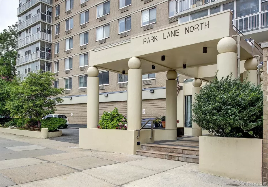 118-17 Union Turnpike, New York, NY, 3 Rooms Rooms,1 BathroomBathrooms,Residential,For Rent,Union,0,1025007 118-17 Union Turnpike, New York, NY, 3 Rooms Rooms,1 BathroomBathrooms,Residential,For Rent,Union,0,1025007
