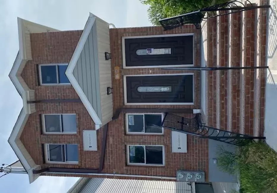 117-49 165th Street, New York, NY, 3 Bedrooms Bedrooms, 6 Rooms Rooms,2 BathroomsBathrooms,Residential Lease,For Rent,165th,0,1032765 117-49 165th Street, New York, NY, 3 Bedrooms Bedrooms, 6 Rooms Rooms,2 BathroomsBathrooms,Residential Lease,For Rent,165th,0,1032765