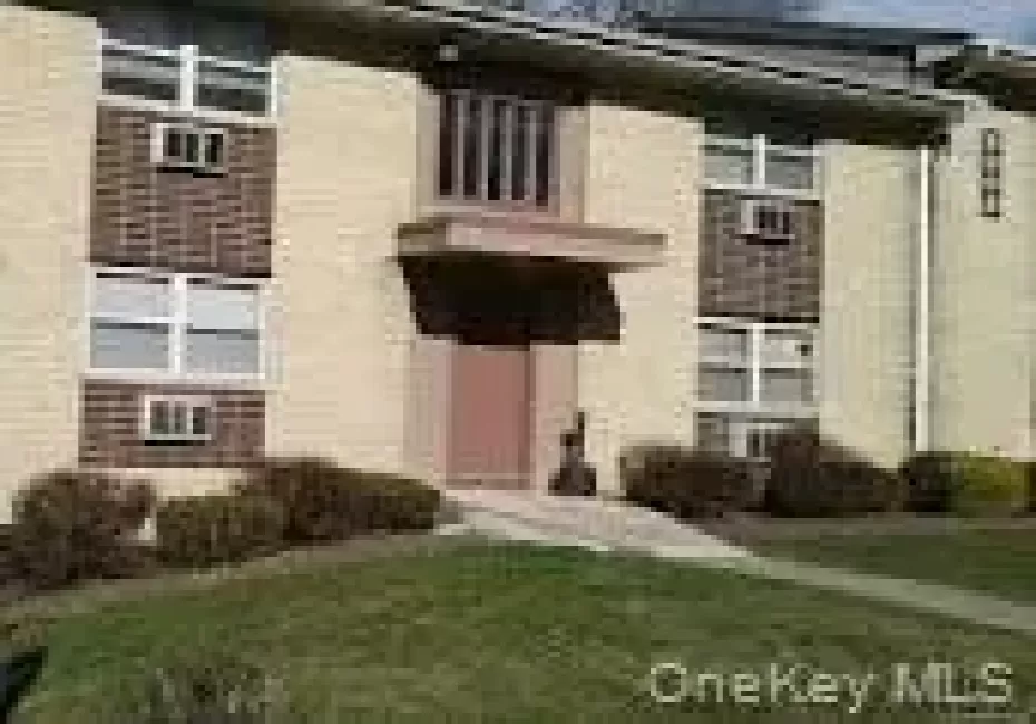 797 Brookridge Dr., Clarkstown, NY, 2 Bedrooms Bedrooms, 4 Rooms Rooms,1 BathroomBathrooms,Residential Lease,For Rent,Brookridge Dr.,0,1020910 797 Brookridge Dr., Clarkstown, NY, 2 Bedrooms Bedrooms, 4 Rooms Rooms,1 BathroomBathrooms,Residential Lease,For Rent,Brookridge Dr.,0,1020910