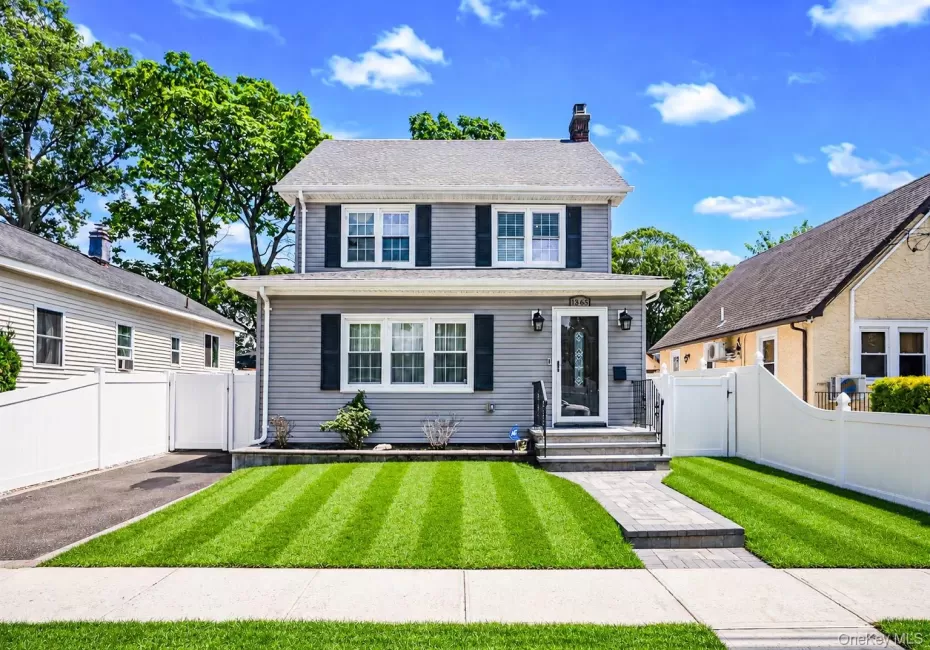 1365 Langdon Boulevard, Hempstead, NY, 3 Bedrooms Bedrooms, 8 Rooms Rooms,2 BathroomsBathrooms,Residential,For Rent,Langdon,0,1032913 1365 Langdon Boulevard, Hempstead, NY, 3 Bedrooms Bedrooms, 8 Rooms Rooms,2 BathroomsBathrooms,Residential,For Rent,Langdon,0,1032913
