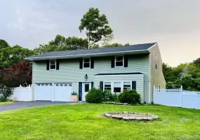 10 Summercress Lane, Brookhaven, NY, 5 Bedrooms Bedrooms, 9 Rooms Rooms,2 BathroomsBathrooms,Residential,For Rent,Summercress,0,1025456 10 Summercress Lane, Brookhaven, NY, 5 Bedrooms Bedrooms, 9 Rooms Rooms,2 BathroomsBathrooms,Residential,For Rent,Summercress,0,1025456