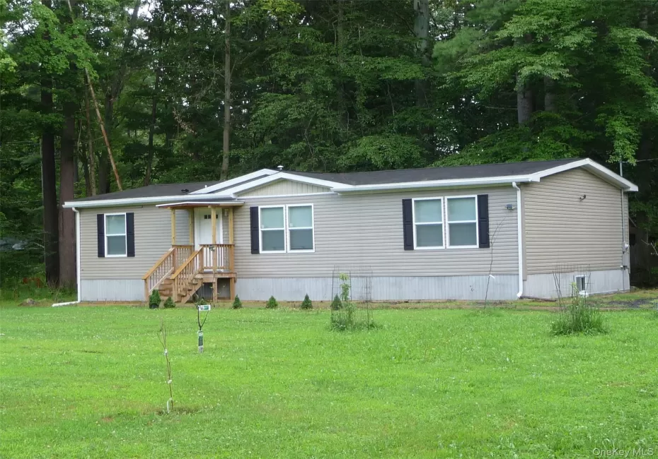 40 Fourth Street, Deerpark, NY, 3 Bedrooms Bedrooms, 7 Rooms Rooms,2 BathroomsBathrooms,Residential Lease,For Rent,Fourth,0,1033013 40 Fourth Street, Deerpark, NY, 3 Bedrooms Bedrooms, 7 Rooms Rooms,2 BathroomsBathrooms,Residential Lease,For Rent,Fourth,0,1033013