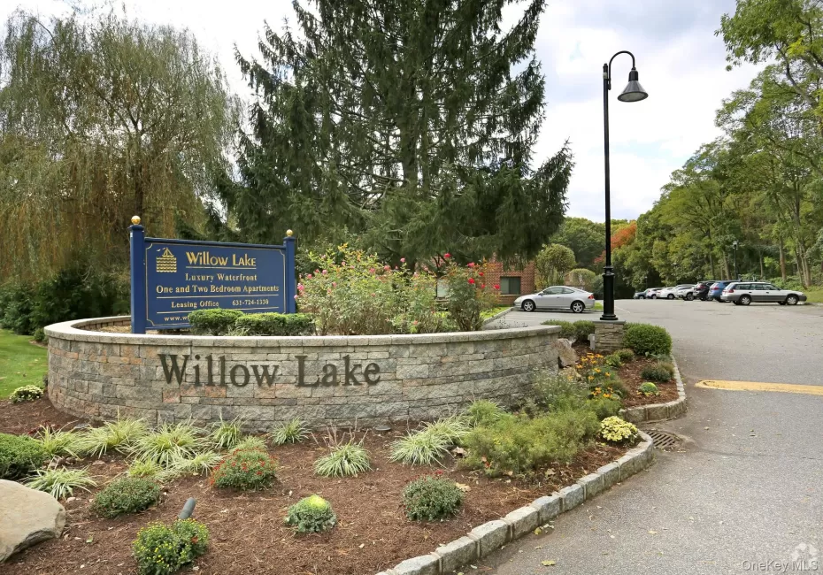 44 Route 25A, Smithtown, NY, 2 Bedrooms Bedrooms, 5 Rooms Rooms,2 BathroomsBathrooms,Residential Lease,For Rent,Route 25A,0,1033302 44 Route 25A, Smithtown, NY, 2 Bedrooms Bedrooms, 5 Rooms Rooms,2 BathroomsBathrooms,Residential Lease,For Rent,Route 25A,0,1033302