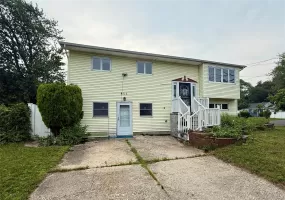 411 Mayflower Avenue, Islip, NY, 5 Bedrooms Bedrooms, 9 Rooms Rooms,3 BathroomsBathrooms,Residential,For Rent,Mayflower,0,1028270 411 Mayflower Avenue, Islip, NY, 5 Bedrooms Bedrooms, 9 Rooms Rooms,3 BathroomsBathrooms,Residential,For Rent,Mayflower,0,1028270