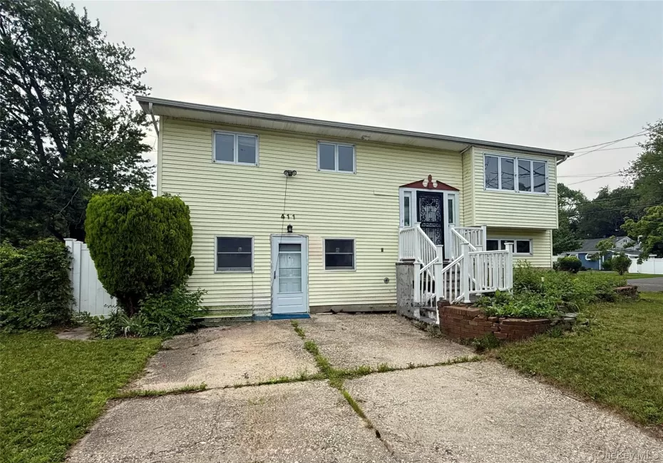 411 Mayflower Avenue, Islip, NY, 5 Bedrooms Bedrooms, 9 Rooms Rooms,3 BathroomsBathrooms,Residential,For Rent,Mayflower,0,1028270 411 Mayflower Avenue, Islip, NY, 5 Bedrooms Bedrooms, 9 Rooms Rooms,3 BathroomsBathrooms,Residential,For Rent,Mayflower,0,1028270