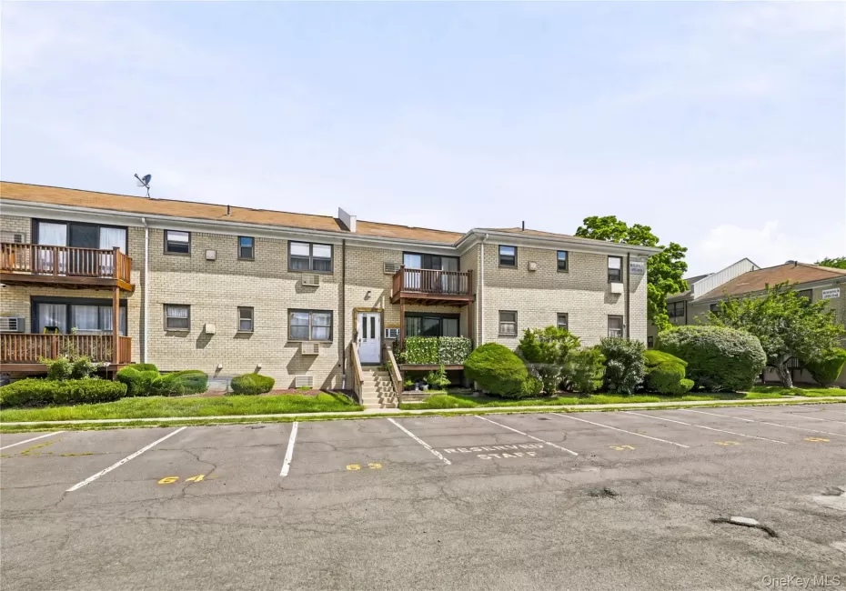 64 W. Sneden Place, Ramapo, NY, 2 Bedrooms Bedrooms, 5 Rooms Rooms,1 BathroomBathrooms,Residential,For Rent,W. Sneden,0,1029476 64 W. Sneden Place, Ramapo, NY, 2 Bedrooms Bedrooms, 5 Rooms Rooms,1 BathroomBathrooms,Residential,For Rent,W. Sneden,0,1029476
