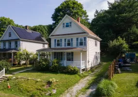 3 2nd Avenue, Minisink, NY, 3 Bedrooms Bedrooms, 7 Rooms Rooms,2 BathroomsBathrooms,Residential,For Rent,2nd,0,1027423 3 2nd Avenue, Minisink, NY, 3 Bedrooms Bedrooms, 7 Rooms Rooms,2 BathroomsBathrooms,Residential,For Rent,2nd,0,1027423