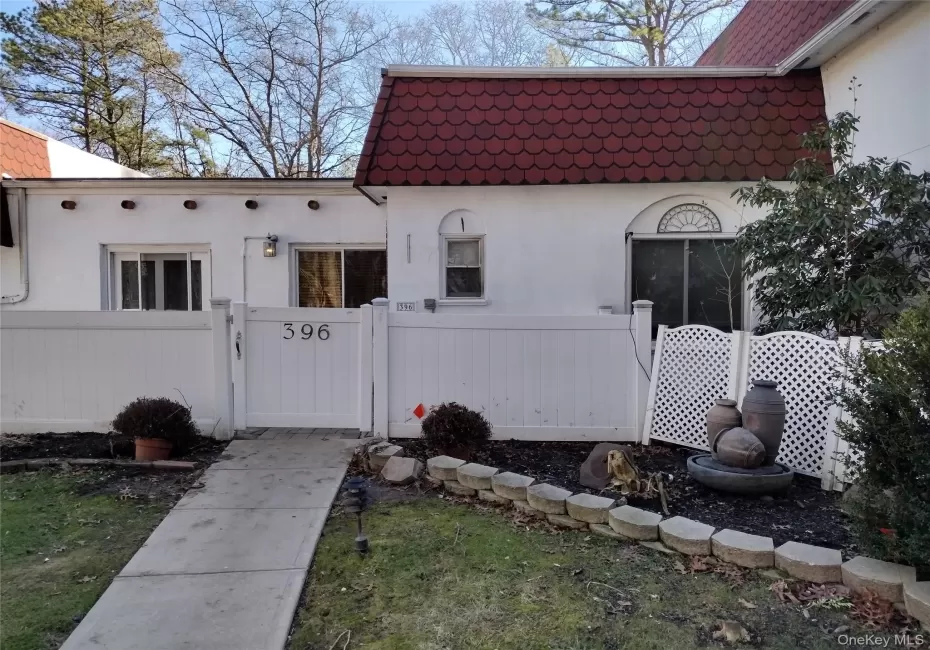 396 Birchwood Road, Brookhaven, NY, 1 Bedroom Bedrooms, 5 Rooms Rooms,1 BathroomBathrooms,Residential Lease,For Rent,Birchwood,0,1030628 396 Birchwood Road, Brookhaven, NY, 1 Bedroom Bedrooms, 5 Rooms Rooms,1 BathroomBathrooms,Residential Lease,For Rent,Birchwood,0,1030628