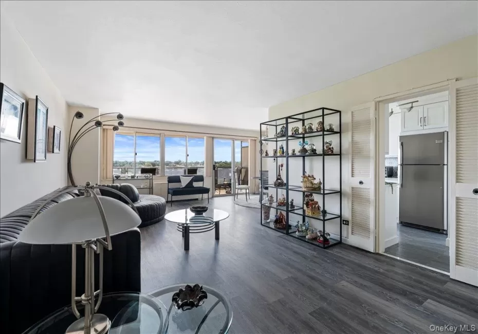 18-15 215th Street, New York, NY, 3 Bedrooms Bedrooms, 8 Rooms Rooms,2 BathroomsBathrooms,Residential,For Rent,215th,0,1030881 18-15 215th Street, New York, NY, 3 Bedrooms Bedrooms, 8 Rooms Rooms,2 BathroomsBathrooms,Residential,For Rent,215th,0,1030881