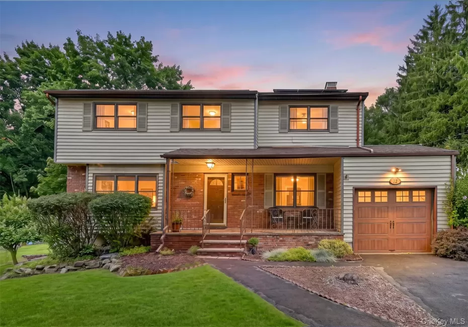 12 Emerson Drive, Blooming Grove, NY, 5 Bedrooms Bedrooms, 9 Rooms Rooms,2 BathroomsBathrooms,Residential,For Rent,Emerson,0,1030698 12 Emerson Drive, Blooming Grove, NY, 5 Bedrooms Bedrooms, 9 Rooms Rooms,2 BathroomsBathrooms,Residential,For Rent,Emerson,0,1030698