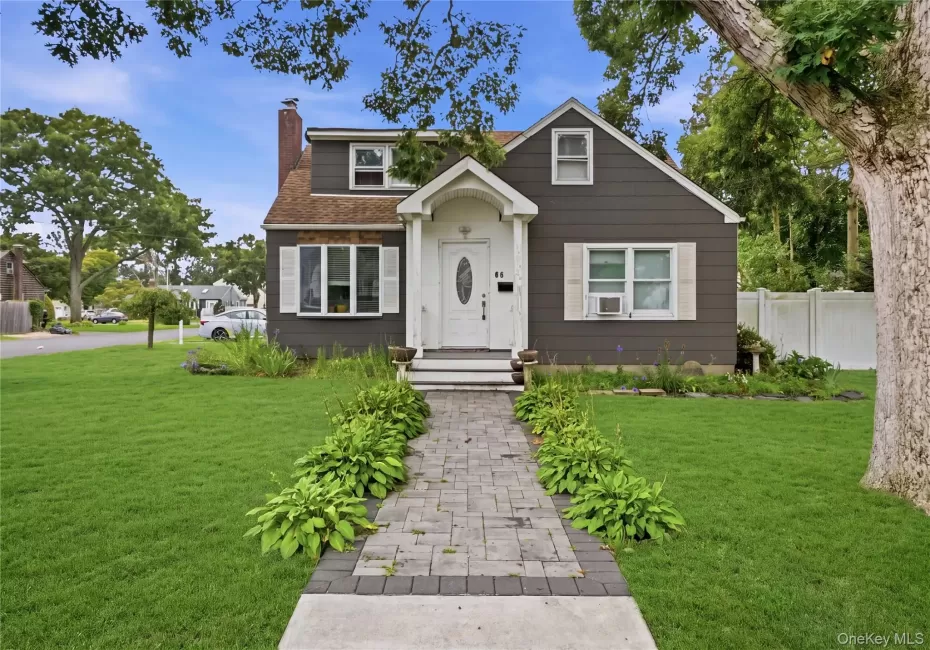 80 Everett Street, Brookhaven, NY, 3 Bedrooms Bedrooms, 7 Rooms Rooms,2 BathroomsBathrooms,Residential,For Rent,Everett,0,1031394 80 Everett Street, Brookhaven, NY, 3 Bedrooms Bedrooms, 7 Rooms Rooms,2 BathroomsBathrooms,Residential,For Rent,Everett,0,1031394