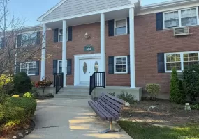 338 Lakeland Avenue, Islip, NY, 1 Bedroom Bedrooms, 4 Rooms Rooms,1 BathroomBathrooms,Residential,For Rent,Lakeland,0,1030594 338 Lakeland Avenue, Islip, NY, 1 Bedroom Bedrooms, 4 Rooms Rooms,1 BathroomBathrooms,Residential,For Rent,Lakeland,0,1030594