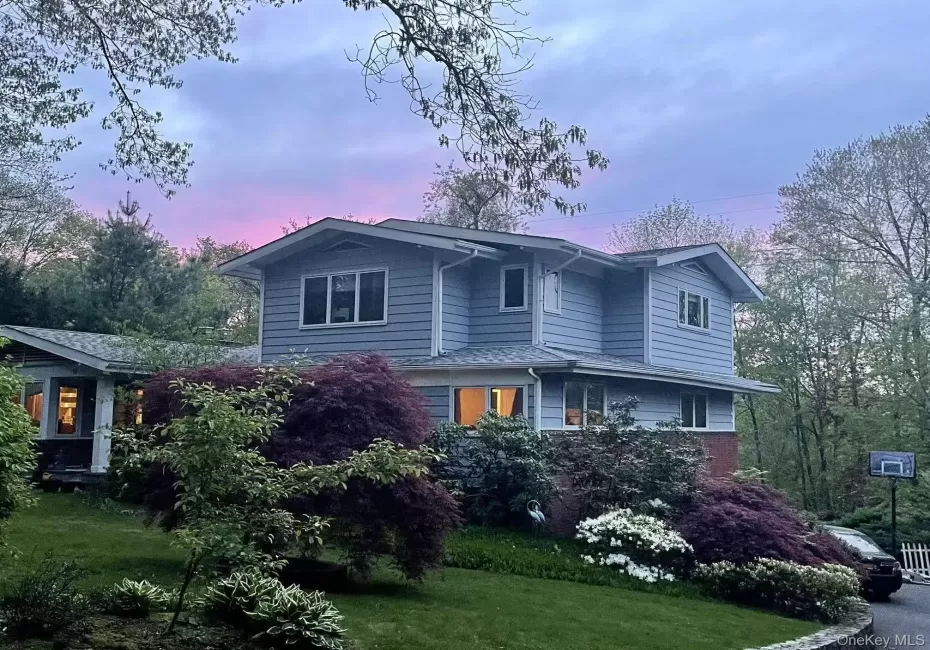 12 Warnke Lane, Greenburgh, NY, 5 Bedrooms Bedrooms, 9 Rooms Rooms,4 BathroomsBathrooms,Residential Lease,For Rent,Warnke,0,1027910 12 Warnke Lane, Greenburgh, NY, 5 Bedrooms Bedrooms, 9 Rooms Rooms,4 BathroomsBathrooms,Residential Lease,For Rent,Warnke,0,1027910