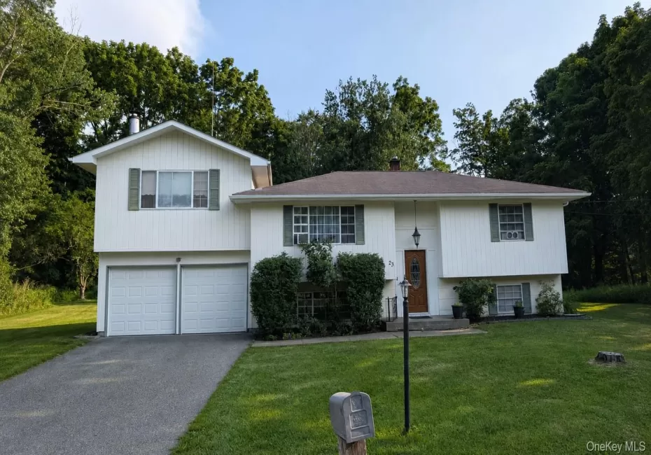 23 Pike Court, Monroe, NY, 3 Bedrooms Bedrooms, 7 Rooms Rooms,2 BathroomsBathrooms,Residential,For Rent,Pike,0,1031523 23 Pike Court, Monroe, NY, 3 Bedrooms Bedrooms, 7 Rooms Rooms,2 BathroomsBathrooms,Residential,For Rent,Pike,0,1031523
