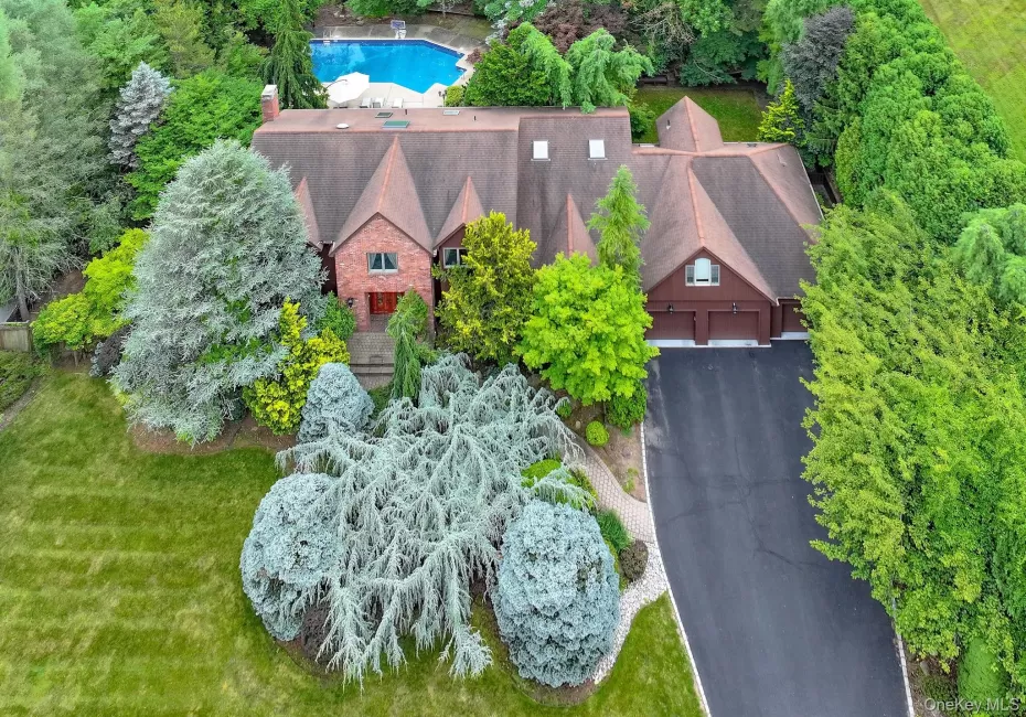 17 Snowdrop Drive, Clarkstown, NY, 5 Bedrooms Bedrooms, 20 Rooms Rooms,3 BathroomsBathrooms,Residential,For Rent,Snowdrop,0,1026138 17 Snowdrop Drive, Clarkstown, NY, 5 Bedrooms Bedrooms, 20 Rooms Rooms,3 BathroomsBathrooms,Residential,For Rent,Snowdrop,0,1026138