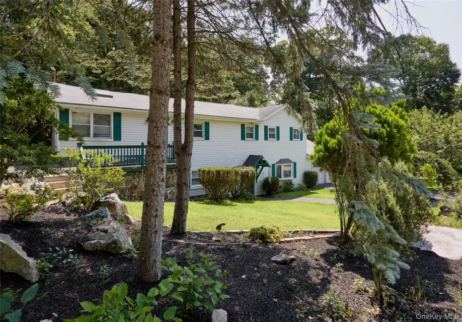 140 Nardin Road, Putnam Valley, NY, 3 Bedrooms Bedrooms, 6 Rooms Rooms,2 BathroomsBathrooms,Residential,For Rent,Nardin,0,1032394 140 Nardin Road, Putnam Valley, NY, 3 Bedrooms Bedrooms, 6 Rooms Rooms,2 BathroomsBathrooms,Residential,For Rent,Nardin,0,1032394