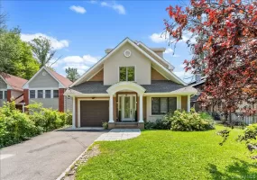 11A Forest Lane, North Hempstead, NY, 6 Bedrooms Bedrooms, 10 Rooms Rooms,3 BathroomsBathrooms,Residential,For Rent,Forest,0,1026632 11A Forest Lane, North Hempstead, NY, 6 Bedrooms Bedrooms, 10 Rooms Rooms,3 BathroomsBathrooms,Residential,For Rent,Forest,0,1026632