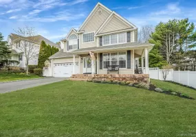 52 Shady View Crossing, Brookhaven, NY, 4 Bedrooms Bedrooms, 8 Rooms Rooms,2 BathroomsBathrooms,Residential,For Rent,Shady View,0,1033231 52 Shady View Crossing, Brookhaven, NY, 4 Bedrooms Bedrooms, 8 Rooms Rooms,2 BathroomsBathrooms,Residential,For Rent,Shady View,0,1033231