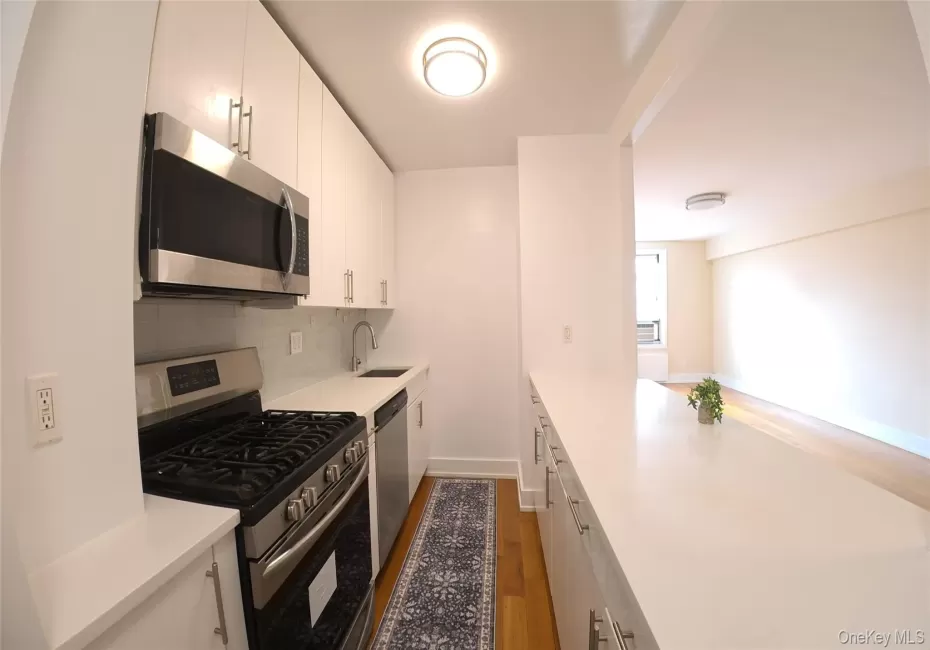 14220 Franklin Avenue, New York, NY, 2 Bedrooms Bedrooms, 5 Rooms Rooms,1 BathroomBathrooms,Residential,For Rent,Franklin,0,1031824 14220 Franklin Avenue, New York, NY, 2 Bedrooms Bedrooms, 5 Rooms Rooms,1 BathroomBathrooms,Residential,For Rent,Franklin,0,1031824