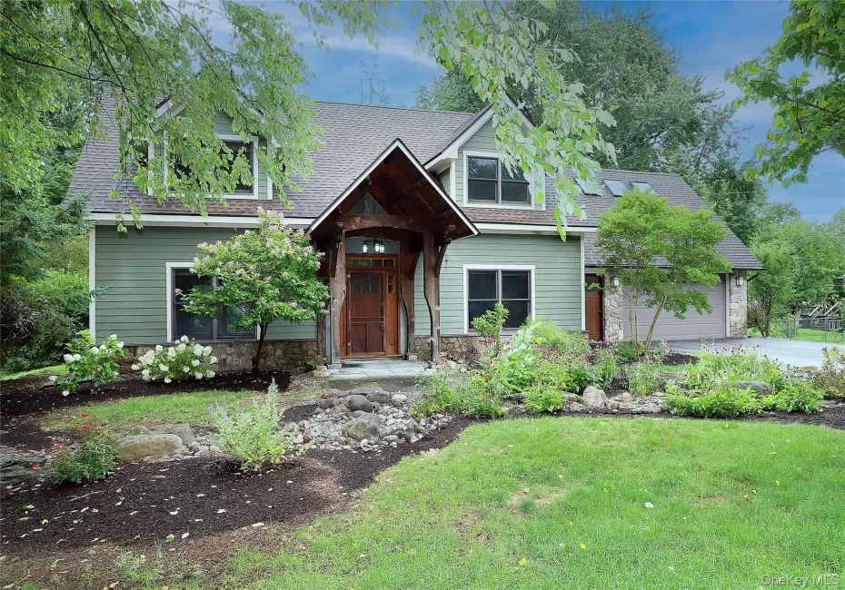 5 Prospect Street, Rhinebeck, NY, 3 Bedrooms Bedrooms, 5 Rooms Rooms,2 BathroomsBathrooms,Residential,For Rent,Prospect,0,1032296 5 Prospect Street, Rhinebeck, NY, 3 Bedrooms Bedrooms, 5 Rooms Rooms,2 BathroomsBathrooms,Residential,For Rent,Prospect,0,1032296