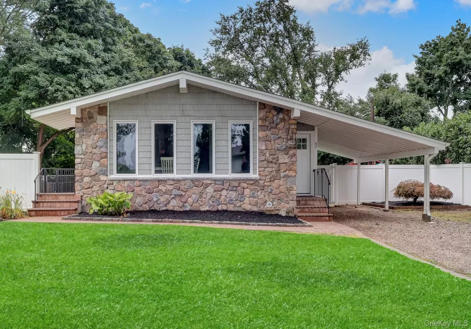 47 Hayrick Lane, Smithtown, NY, 3 Bedrooms Bedrooms, 8 Rooms Rooms,2 BathroomsBathrooms,Residential,For Rent,Hayrick,0,1033244 47 Hayrick Lane, Smithtown, NY, 3 Bedrooms Bedrooms, 8 Rooms Rooms,2 BathroomsBathrooms,Residential,For Rent,Hayrick,0,1033244