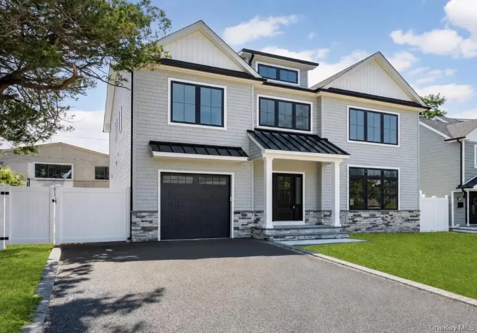 11 Forest Lane, Hempstead, NY, 5 Bedrooms Bedrooms, 15 Rooms Rooms,3 BathroomsBathrooms,Residential,For Rent,Forest,0,1033258 11 Forest Lane, Hempstead, NY, 5 Bedrooms Bedrooms, 15 Rooms Rooms,3 BathroomsBathrooms,Residential,For Rent,Forest,0,1033258