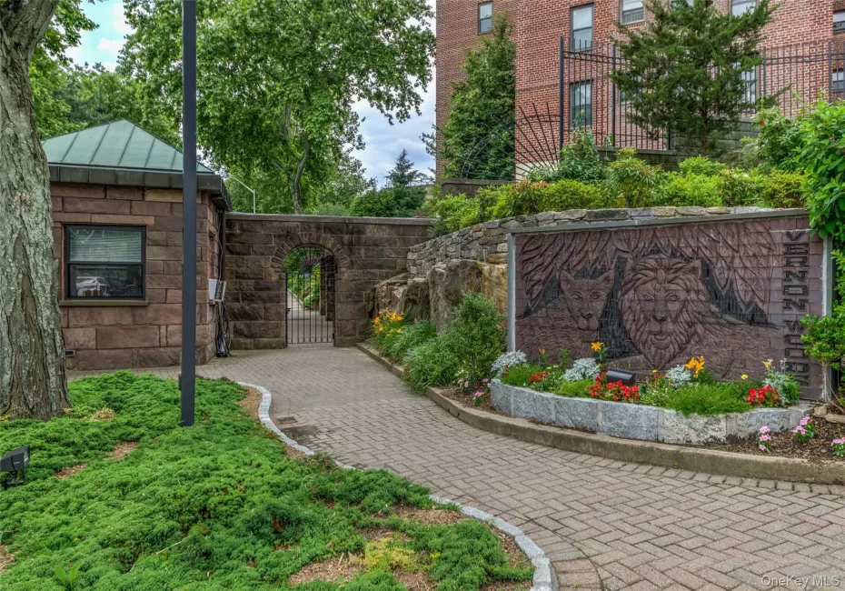 171 Pearsall Drive, Mount Vernon, NY, 2 Bedrooms Bedrooms, 5 Rooms Rooms,2 BathroomsBathrooms,Residential,For Rent,Pearsall,0,1032961 171 Pearsall Drive, Mount Vernon, NY, 2 Bedrooms Bedrooms, 5 Rooms Rooms,2 BathroomsBathrooms,Residential,For Rent,Pearsall,0,1032961
