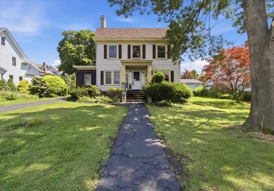 166 Spring Street, Catskill, NY, 3 Bedrooms Bedrooms, 9 Rooms Rooms,1 BathroomBathrooms,Residential,For Rent,Spring,0,1031901 166 Spring Street, Catskill, NY, 3 Bedrooms Bedrooms, 9 Rooms Rooms,1 BathroomBathrooms,Residential,For Rent,Spring,0,1031901