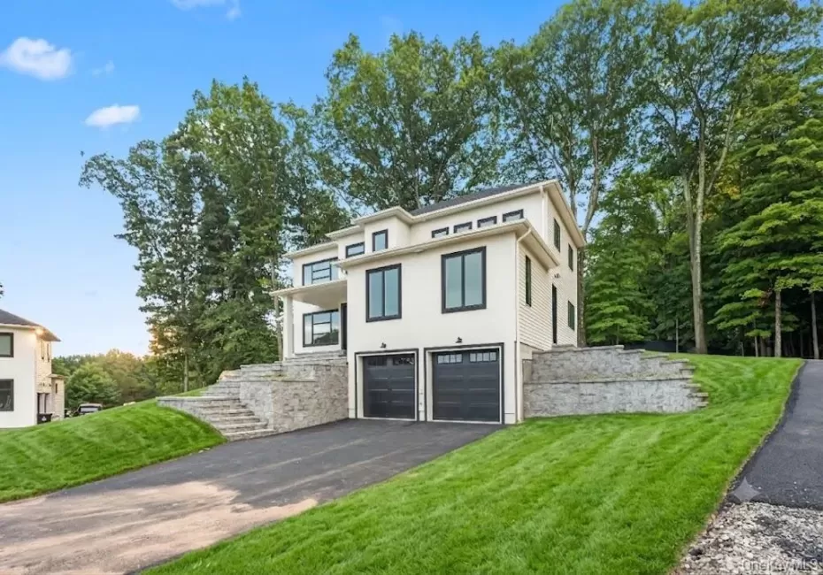 31 Argo Lane, Ramapo, NY, 5 Bedrooms Bedrooms, 12 Rooms Rooms,3 BathroomsBathrooms,Residential,For Rent,Argo,0,1033313 31 Argo Lane, Ramapo, NY, 5 Bedrooms Bedrooms, 12 Rooms Rooms,3 BathroomsBathrooms,Residential,For Rent,Argo,0,1033313