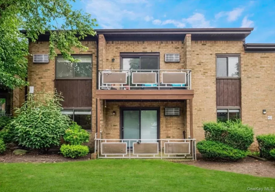 10 Brevoort Drive, Haverstraw, NY, 2 Bedrooms Bedrooms, 5 Rooms Rooms,2 BathroomsBathrooms,Residential,For Rent,Brevoort,0,1031917 10 Brevoort Drive, Haverstraw, NY, 2 Bedrooms Bedrooms, 5 Rooms Rooms,2 BathroomsBathrooms,Residential,For Rent,Brevoort,0,1031917