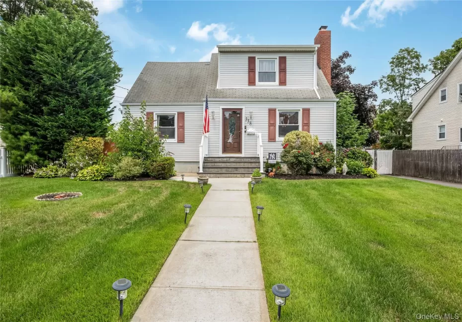 338 Southside Avenue, Hempstead, NY, 4 Bedrooms Bedrooms, 7 Rooms Rooms,3 BathroomsBathrooms,Residential,For Rent,Southside,0,1023706 338 Southside Avenue, Hempstead, NY, 4 Bedrooms Bedrooms, 7 Rooms Rooms,3 BathroomsBathrooms,Residential,For Rent,Southside,0,1023706
