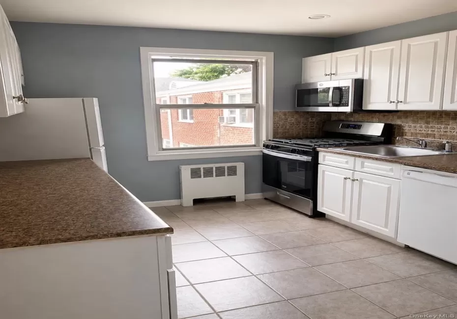 205 Post Road, White Plains, NY, 2 Bedrooms Bedrooms, 4 Rooms Rooms,1 BathroomBathrooms,Residential,For Rent,Post Road,0,1033029 205 Post Road, White Plains, NY, 2 Bedrooms Bedrooms, 4 Rooms Rooms,1 BathroomBathrooms,Residential,For Rent,Post Road,0,1033029