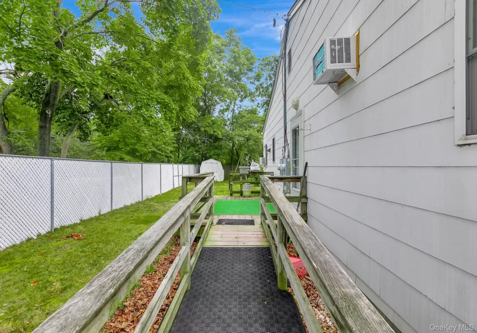 4 Brooktree Court, Islip, NY, 1 Bedroom Bedrooms, 3 Rooms Rooms,1 BathroomBathrooms,Residential Lease,For Rent,Brooktree,0,1033356 4 Brooktree Court, Islip, NY, 1 Bedroom Bedrooms, 3 Rooms Rooms,1 BathroomBathrooms,Residential Lease,For Rent,Brooktree,0,1033356