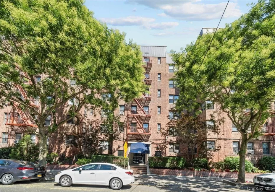 3260 Netherland Avenue, New York, NY, 1 Room Rooms,1 BathroomBathrooms,Residential,For Rent,Netherland,0,1033573 3260 Netherland Avenue, New York, NY, 1 Room Rooms,1 BathroomBathrooms,Residential,For Rent,Netherland,0,1033573