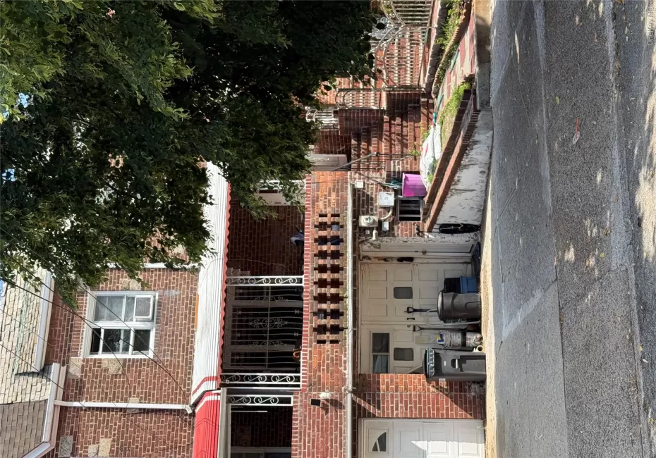 30-29 50th Street, New York, NY, 4 Bedrooms Bedrooms, 7 Rooms Rooms,2 BathroomsBathrooms,Residential,For Rent,50th,0,1033610 30-29 50th Street, New York, NY, 4 Bedrooms Bedrooms, 7 Rooms Rooms,2 BathroomsBathrooms,Residential,For Rent,50th,0,1033610