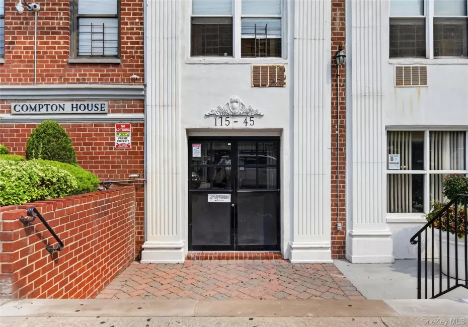 175-45 88th Avenue, New York, NY, 2 Bedrooms Bedrooms, 5 Rooms Rooms,2 BathroomsBathrooms,Residential,For Rent,88th,0,1033596 175-45 88th Avenue, New York, NY, 2 Bedrooms Bedrooms, 5 Rooms Rooms,2 BathroomsBathrooms,Residential,For Rent,88th,0,1033596