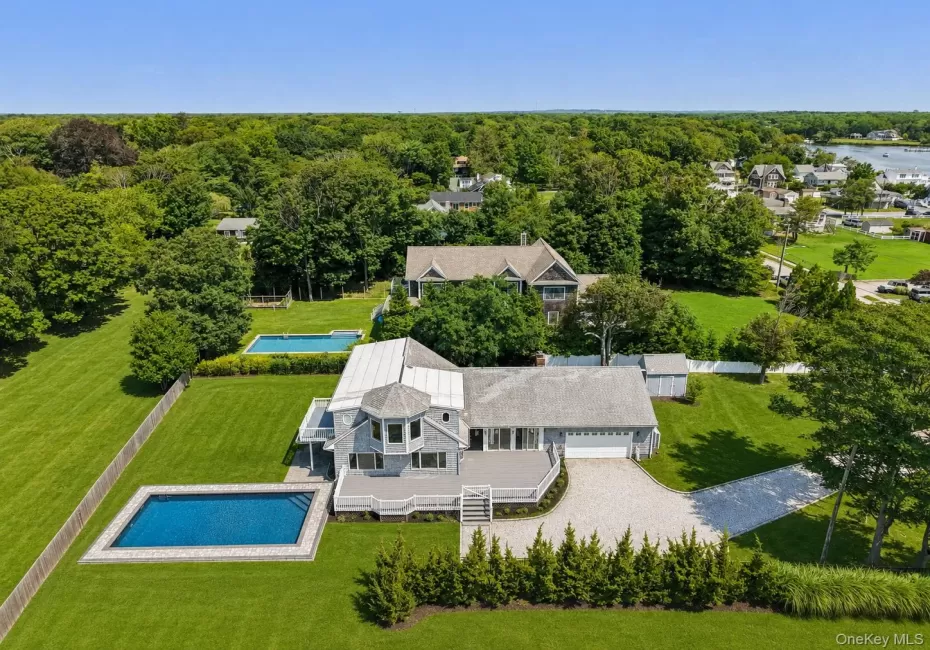 140 Ocean Avenue, Brookhaven, NY, 4 Bedrooms Bedrooms, 12 Rooms Rooms,2 BathroomsBathrooms,Residential,For Rent,Ocean,0,930104 140 Ocean Avenue, Brookhaven, NY, 4 Bedrooms Bedrooms, 12 Rooms Rooms,2 BathroomsBathrooms,Residential,For Rent,Ocean,0,930104
