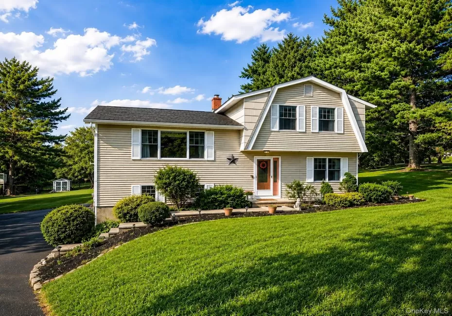 6 Elena Road, Hamptonburgh, NY, 3 Bedrooms Bedrooms, 8 Rooms Rooms,2 BathroomsBathrooms,Residential,For Rent,Elena,0,1033608 6 Elena Road, Hamptonburgh, NY, 3 Bedrooms Bedrooms, 8 Rooms Rooms,2 BathroomsBathrooms,Residential,For Rent,Elena,0,1033608